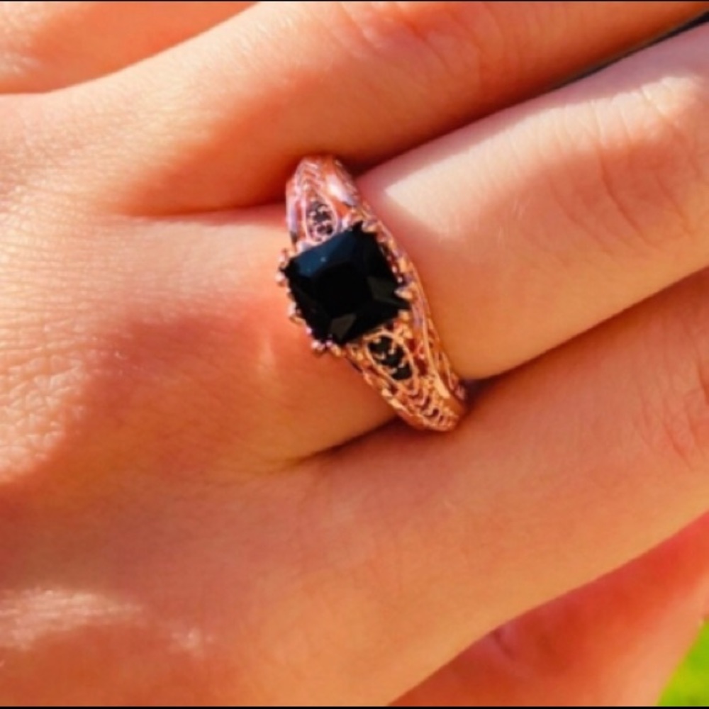 NEW STERLING STERLING STAMPED BLACK SAPPHIRE RING - Picture 4 of 4